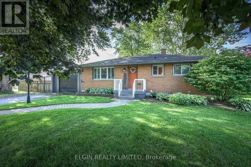 264 Hill Street, Central Elgin (Port Stanley), Ontario, N5L1J8, Central Elgin (Port Stanley), Ontario — photo 1 of 5