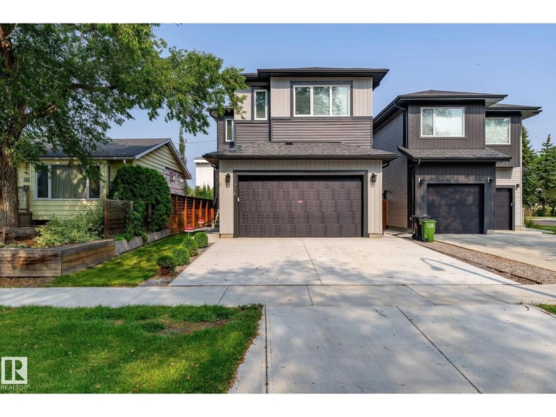10906 54 AV NW, Edmonton, Alberta, T6H0V1, Edmonton, Alberta — photo 1 of 5