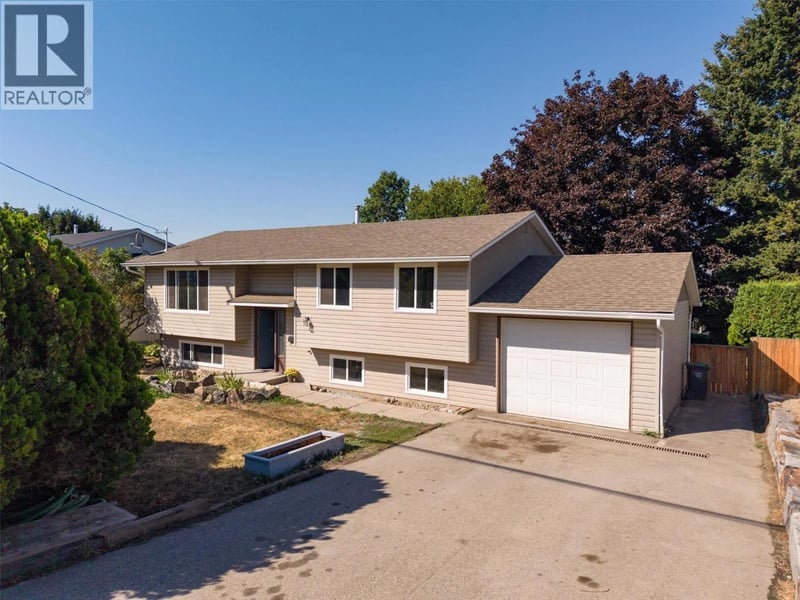 3570 Weston Road, Kelowna, British Columbia, V1X6K2, Kelowna, British Columbia — photo 1 of 5