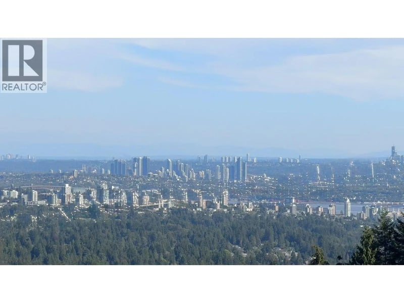 515 BALLANTREE Road, West Vancouver, British Columbia, V7S1V9, West Vancouver, British Columbia — photo 1 of 5