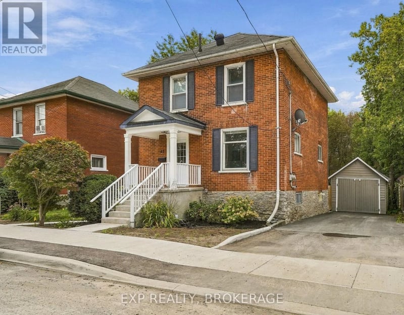 47 Henry Street, Belleville (Belleville Ward), Ontario, K8P1N4, Belleville (Belleville Ward), Ontario — photo 1 of 5