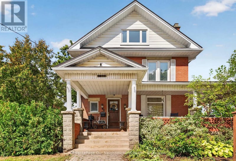 6038 Main Street, Whitchurch-Stouffville (Stouffville), Ontario, L4A1B8, Whitchurch-Stouffville (Stouffville), Ontario — photo 1 of 5