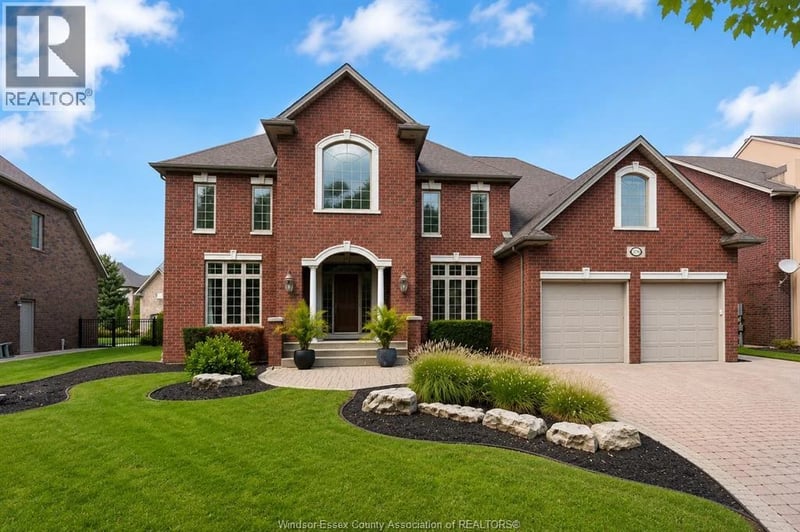 1270 Lyoness, LaSalle, Ontario, N9J3Y5, LaSalle, Ontario — photo 1 of 5