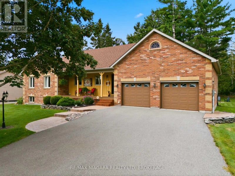 115 Pinewood Boulevard, Kawartha Lakes (Carden), Ontario, K0M2T0, Kawartha Lakes (Carden), Ontario — photo 1 of 5