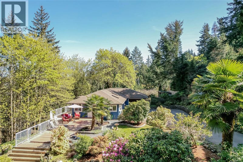 170 Woodland Drive, Salt Spring, British Columbia, V8K1K2, Salt Spring, British Columbia — photo 1 of 5