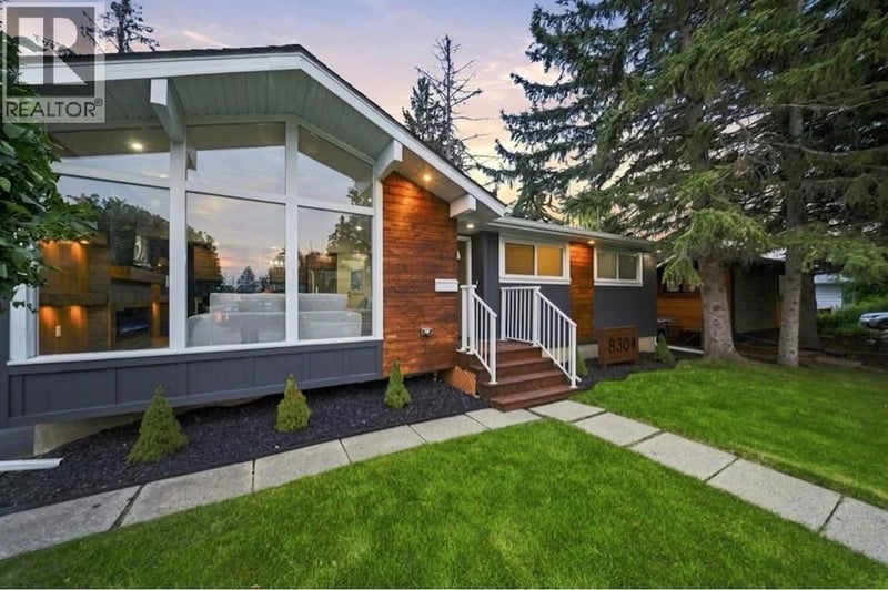 8304 11 Street Southwest, Calgary, Alberta, T2V1N6, Calgary, Alberta — photo 1 of 5