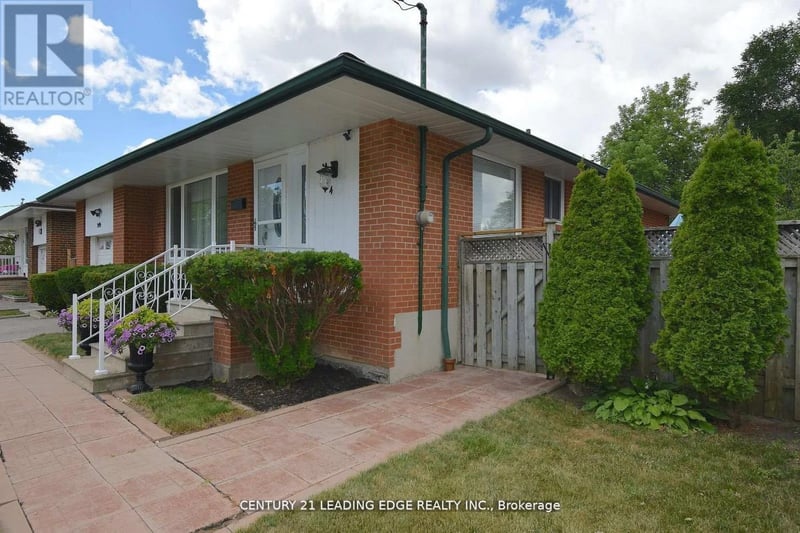 84 Allanford Road, Toronto (Tam O'Shanter-Sullivan), Ontario, M1T2N5, Toronto (Tam O'Shanter-Sullivan), Ontario — photo 1 of 5