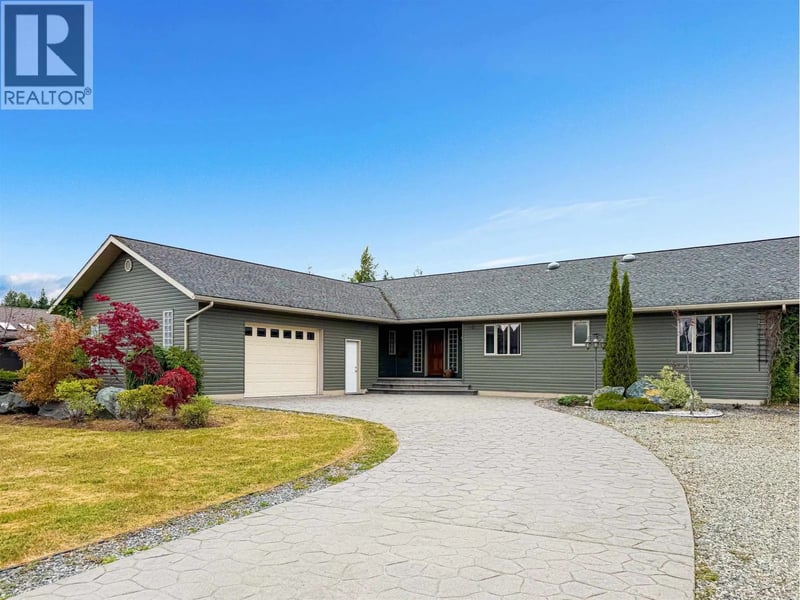 62 WAKITA Avenue, Kitimat, British Columbia, V8C2S2, Kitimat, British Columbia — photo 1 of 5