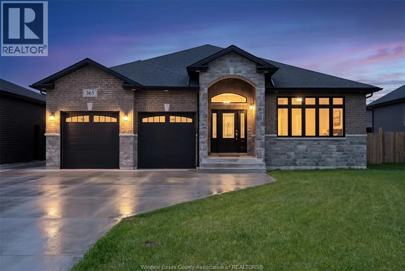 365 COUNTY RD 2, Belle River, Ontario, N8L0G8, Belle River, Ontario — photo 1 of 5