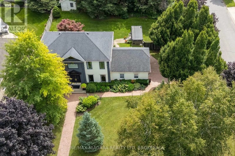 8056 Cathedral Drive, Niagara Falls (Mt. Carmel), Ontario, L2H2Z2, Niagara Falls (Mt. Carmel), Ontario — photo 1 of 5