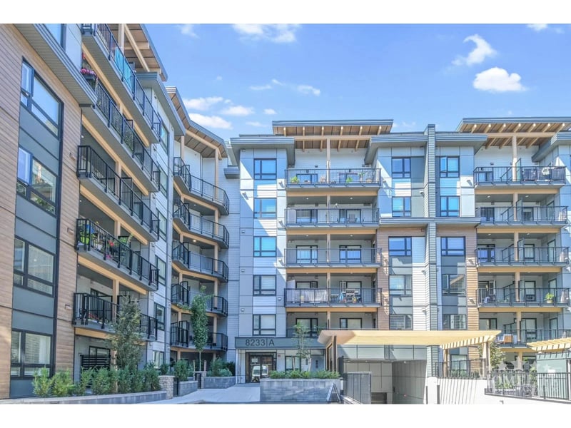 #A424 8233 208B Street, Langley, British Columbia, V2Y4M7, Langley, British Columbia — photo 1 of 5