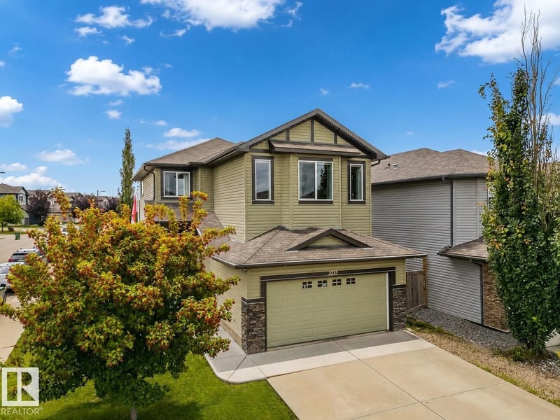 3233 21A AV NW, Edmonton, Alberta, T6T0K5, Edmonton, Alberta — photo 1 of 5