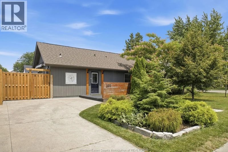 395 BRIGHTON Road, Tecumseh, Ontario, N8N2L2, Tecumseh, Ontario — photo 1 of 5