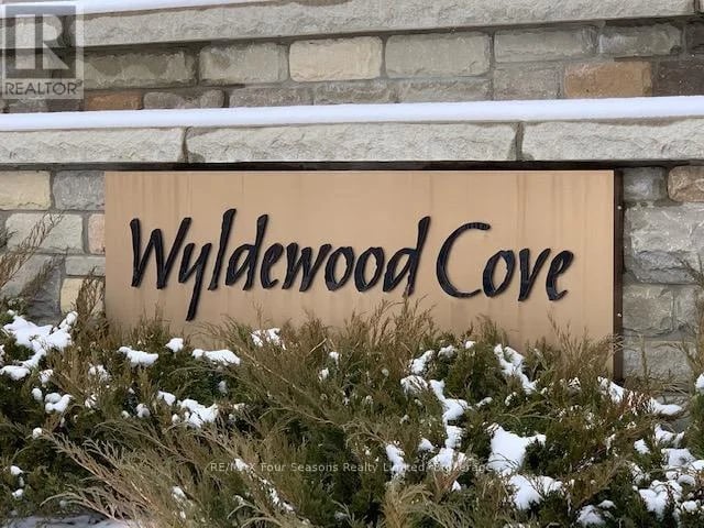 #102 4 Cove Court, Collingwood, Ontario, L9Y0Y6, Collingwood, Ontario — photo 1 of 5