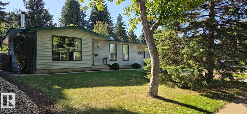 439 CONIFER ST, Sherwood Park, Alberta, T8A1N2, Sherwood Park, Alberta — photo 1 of 5