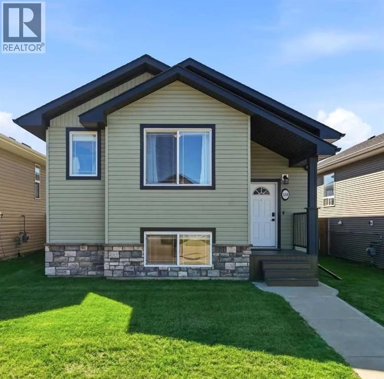159 Cooper Close, Red Deer, Alberta, T4P0G4, Red Deer, Alberta — photo 1 of 5