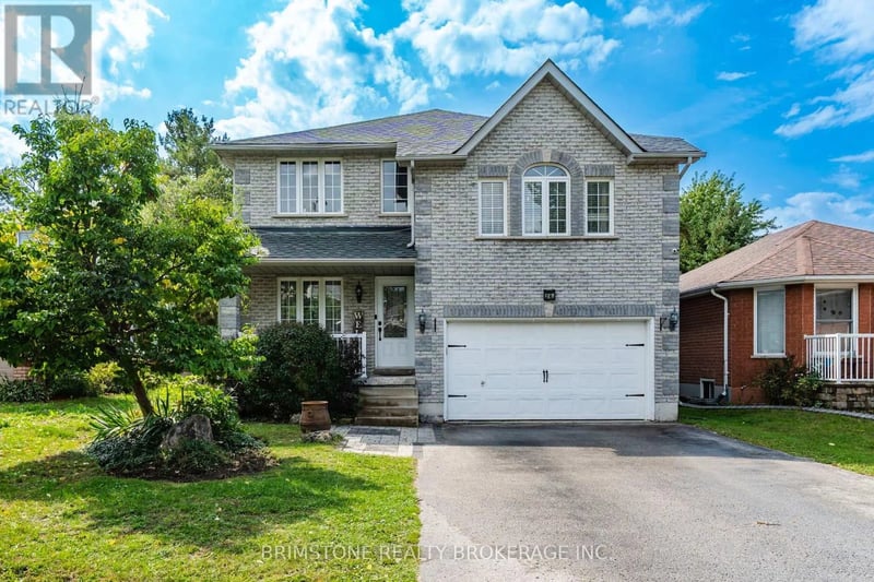 24 Stoneybrook Crescent, Barrie (Ardagh), Ontario, L4N0A6, Barrie (Ardagh), Ontario — photo 1 of 5