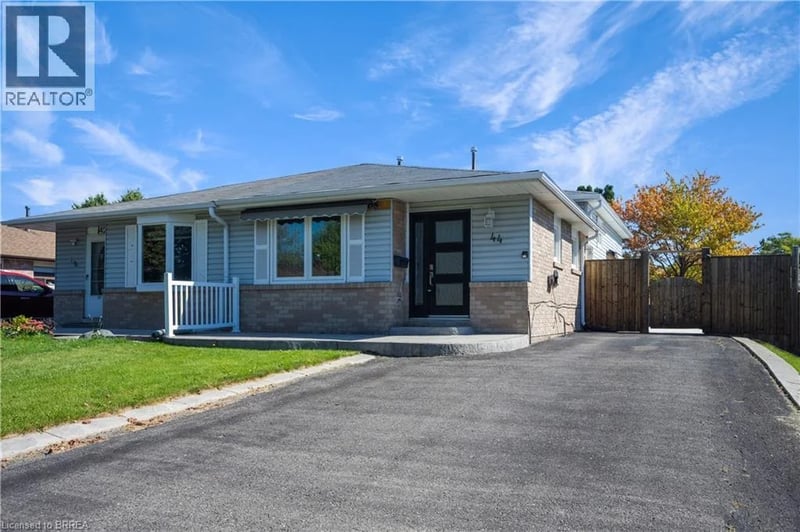 44 MARBLEHEAD Crescent, Brampton, Ontario, L6S2V1, Brampton, Ontario — photo 1 of 5