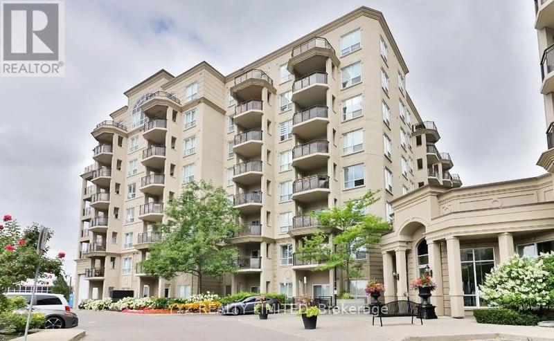 #202 8 Maison Parc Court, Vaughan (Lakeview Estates), Ontario, L4J9K5, Vaughan (Lakeview Estates), Ontario — photo 1 of 5