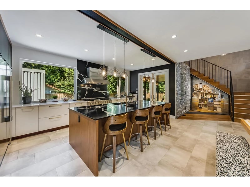 19889 42A Avenue, Langley, British Columbia, V3A6A4, Langley, British Columbia — photo 1 of 5