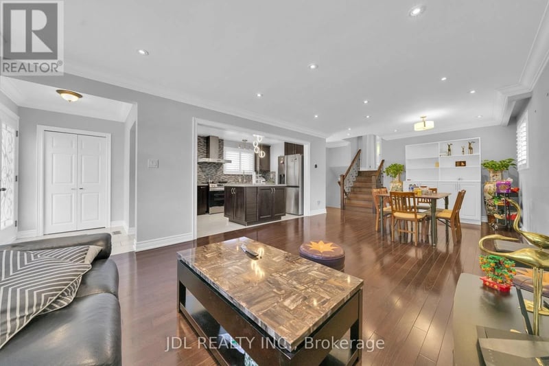 53 Southdale Drive, Markham (Bullock), Ontario, L3P1J6, Markham (Bullock), Ontario — photo 1 of 5