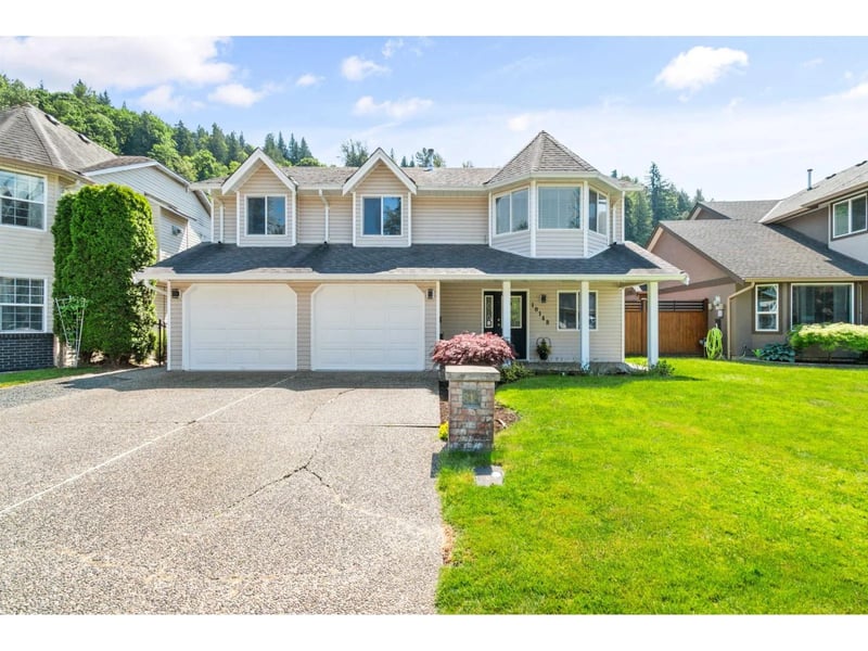10148 BEAVER Crescent, Chilliwack, British Columbia, V2P7X4, Chilliwack, British Columbia — photo 1 of 5