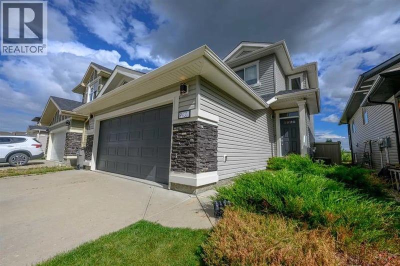 9433 88 Street, Grande Prairie, Alberta, T8X0H2, Grande Prairie, Alberta — photo 1 of 5