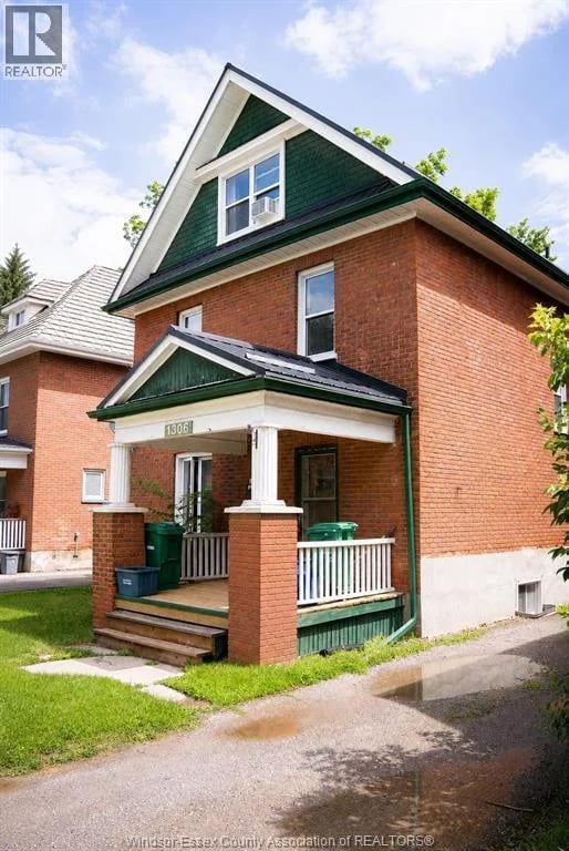 1306 MONAGHAN Road, Peterborough, Ontario, K9J5M1, Peterborough, Ontario — photo 1 of 5