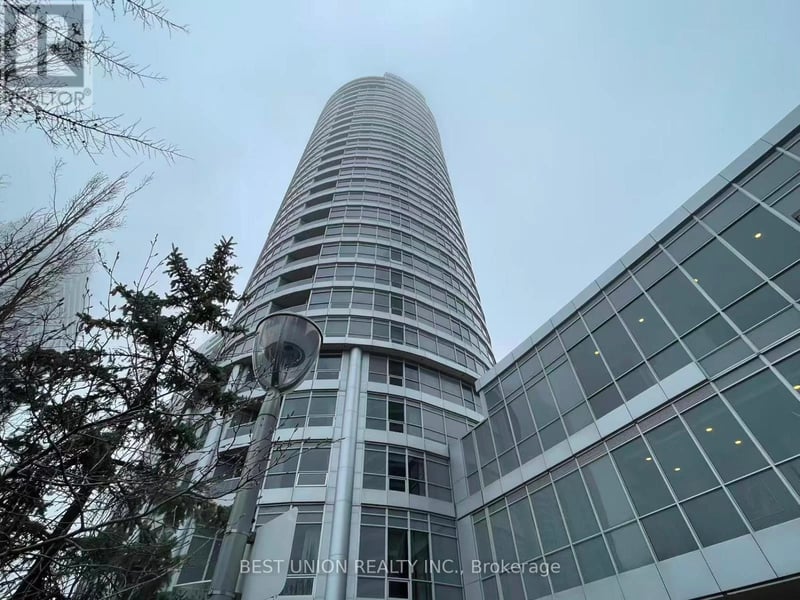 #PH20 181 Village Green Square, Toronto (Agincourt South-Malvern West), Ontario, M1S0L3, Toronto (Agincourt South-Malvern West), Ontario — photo 1 of 5