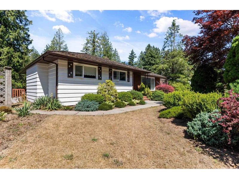 19899 SILVERHOPE Road, Hope, British Columbia, V0X1L2, Hope, British Columbia — photo 1 of 5