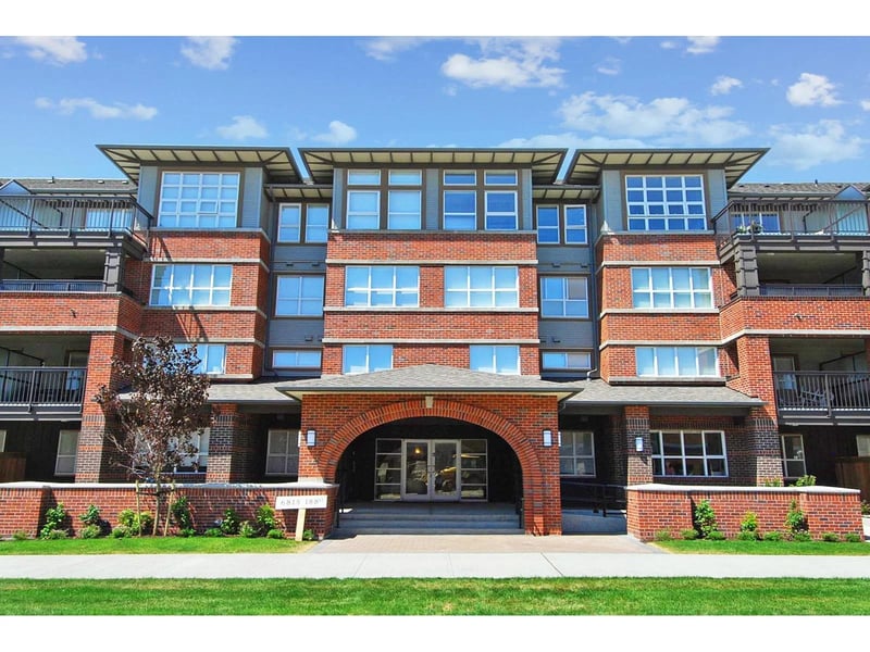 #411 6815 188 Street, Surrey, British Columbia, V4N0Z8, Surrey, British Columbia — photo 1 of 5