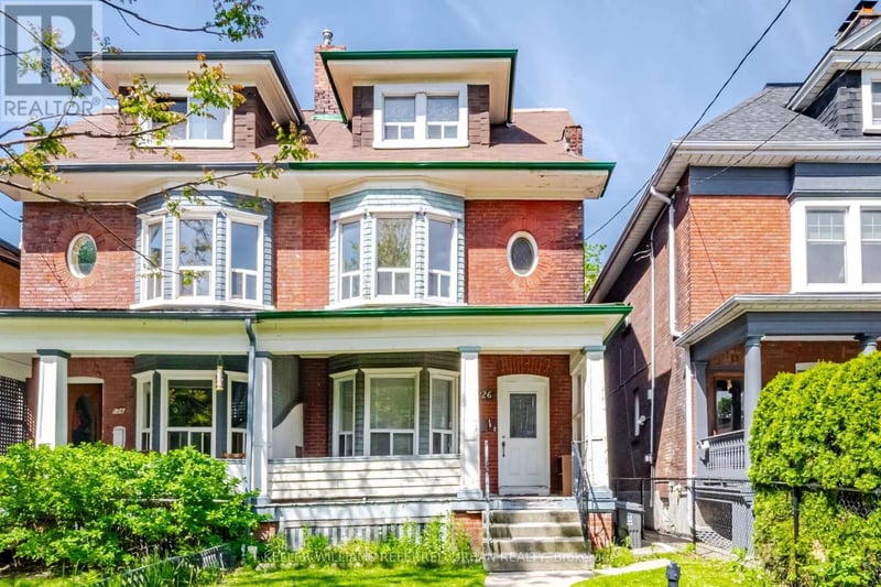 126 Close Avenue, Toronto (South Parkdale), Ontario, M6K2V5, Toronto (South Parkdale), Ontario — photo 1 of 5