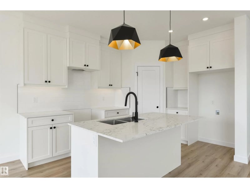 1305 Hawks Ridge Link NW, Edmonton, Alberta, T5S0M2, Edmonton, Alberta — photo 1 of 5
