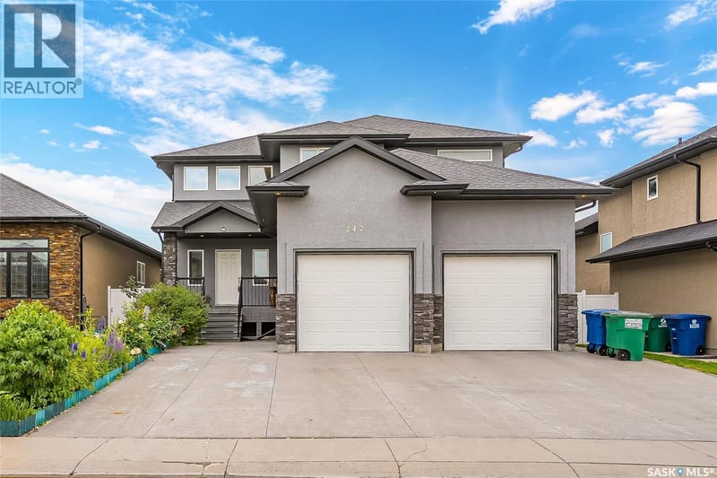 242 Pohorecky STREET, Saskatoon, Saskatchewan, S7W0J3, Saskatoon, Saskatchewan — photo 1 of 5