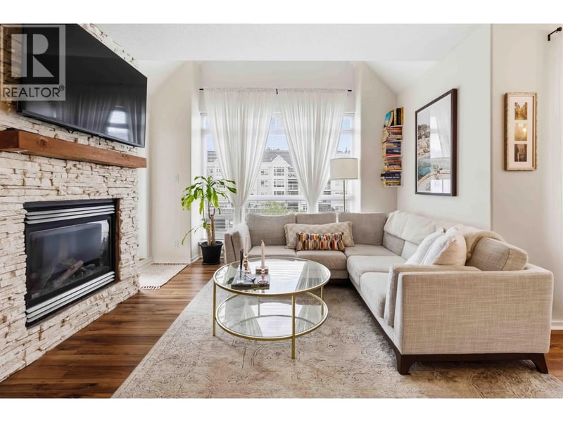 #401 3142 ST JOHNS Street, Port Moody, British Columbia, V3H5E5, Port Moody, British Columbia — photo 1 of 5