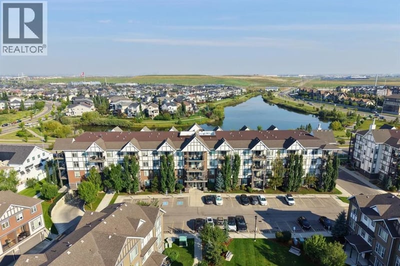 6603 New Brighton Avenue Southeast, Calgary, Alberta, T2Z4y2, Calgary, Alberta — photo 1 of 5