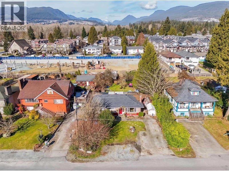 2159 GRANT Avenue, Port Coquitlam, British Columbia, V3B1R1, Port Coquitlam, British Columbia — photo 1 of 5