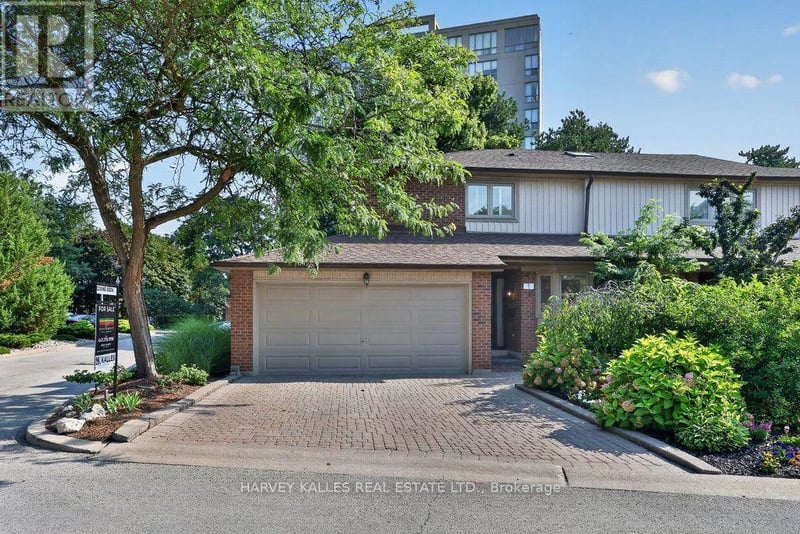 #1 1160 Walden Circle, Mississauga (Clarkson), Ontario, L5J4J9, Mississauga (Clarkson), Ontario — photo 1 of 5