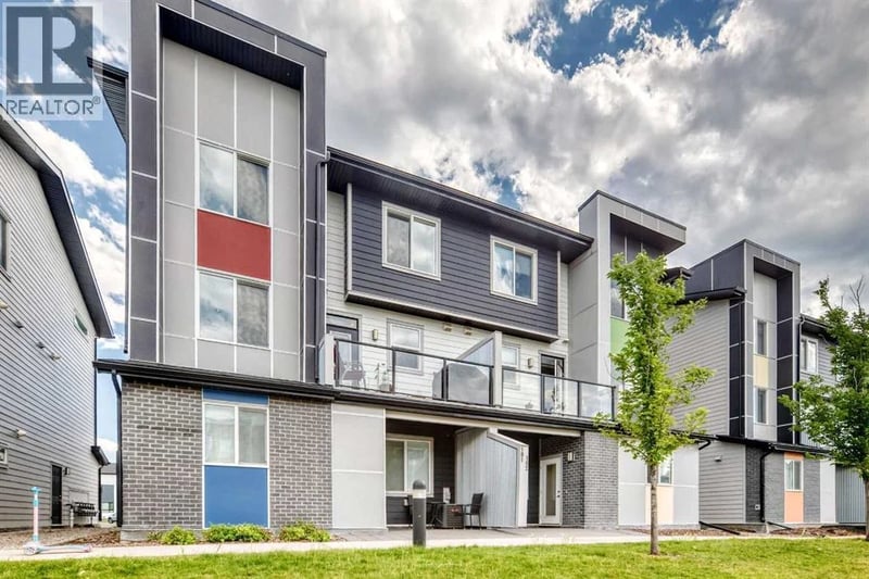 120 Redstone Walk Northeast, Calgary, Alberta, T3N1M6, Calgary, Alberta — photo 1 of 5