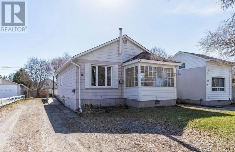112 FIRST Avenue, Greater Sudbury, Ontario, P3B3L1, Greater Sudbury, Ontario — photo 1 of 5
