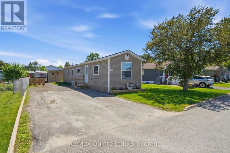 11 GROUSE Lane, Quinte West (Sidney Ward), Ontario, K8N4Z3, Quinte West (Sidney Ward), Ontario — photo 1 of 5