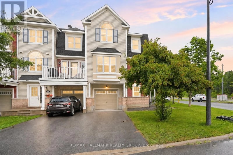 588 Foxlight Circle, Ottawa, Ontario, K2M0L9, Ottawa, Ontario — photo 1 of 5