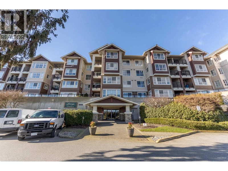 #214 19677 MEADOW GARDENS Way, Pitt Meadows, British Columbia, V3Y0A2, Pitt Meadows, British Columbia — photo 1 of 5