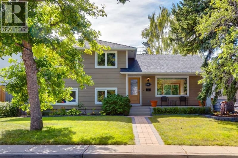2547 Chicoutimi Drive Northwest, Calgary, Alberta, T2L0W4, Calgary, Alberta — photo 1 of 5
