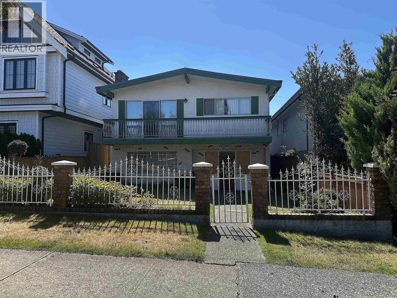 3126 20TH Avenue, Vancouver, British Columbia, V5M2V5, Vancouver, British Columbia — photo 1 of 5