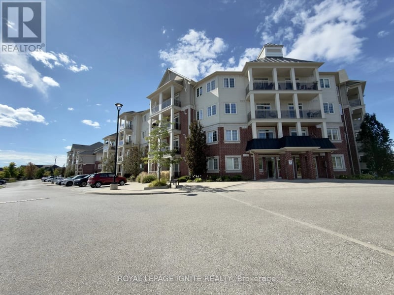 #226 80 Aspen Springs Drive, Clarington (Bowmanville), Ontario, L1C0V4, Clarington (Bowmanville), Ontario — photo 1 of 5
