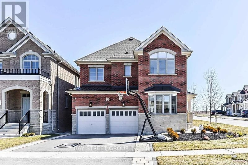44 Clara May Avenue, East Gwillimbury, Ontario, L9N0R4, East Gwillimbury, Ontario — photo 1 of 5