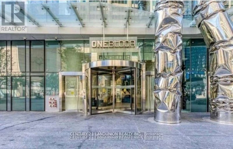 #2612 1 Bloor Street East, Toronto (Church-Yonge Corridor), Ontario, M4W0A8, Toronto (Church-Yonge Corridor), Ontario — photo 1 of 5