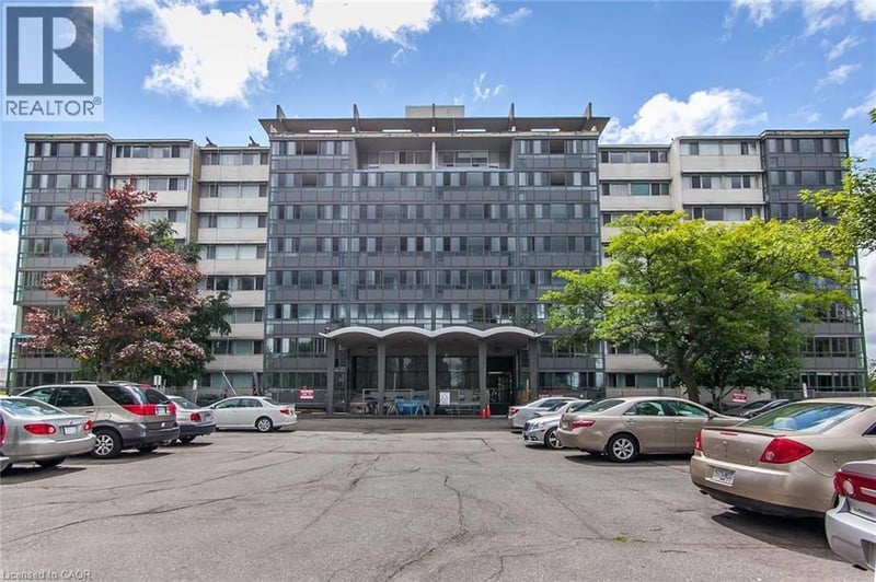 #604 24 MIDLAND Drive, Kitchener, Ontario, N2A2A8, Kitchener, Ontario — photo 1 of 5