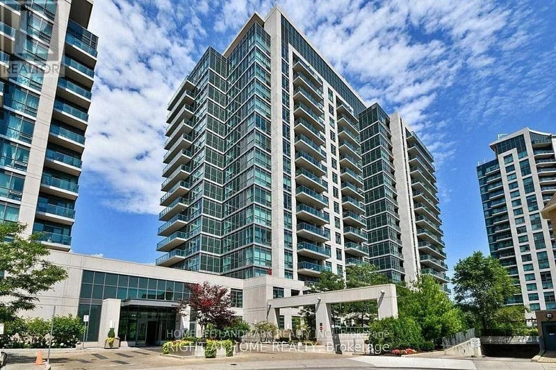 #901 35 Brian Peck Crescent, Toronto (Thorncliffe Park), Ontario, M4G0A5, Toronto (Thorncliffe Park), Ontario — photo 1 of 5